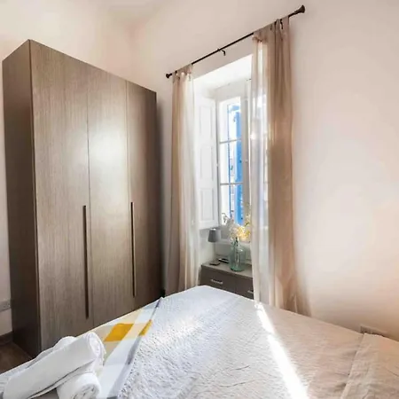 Olivias Apartment *